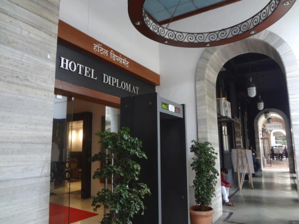 Hotel Diplomat, Colaba Mumbai Exteriör bild